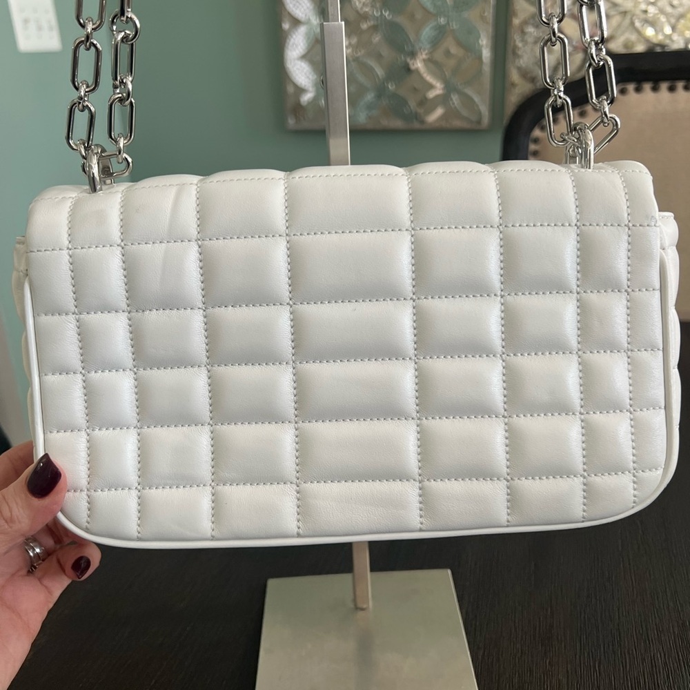 Michael Kors Tribeca Large Quilted Leather Shoulder Bag in Optic White - Picture 8 of 12